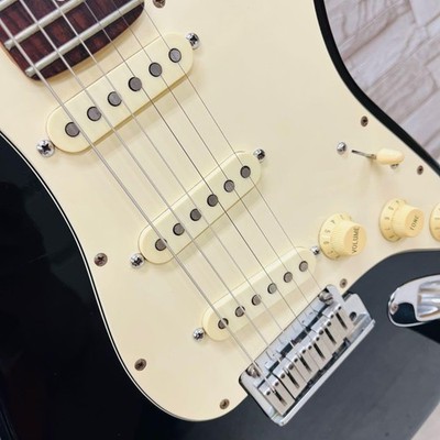 Electric Guitar Fender USA 80s Vintage Stratocaster Black 1984