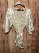 Victoria  s Secret OS NWT vintage nightgown robe lingerie embellished lace