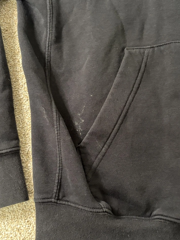 Sudadera con capucha Nike Sportswear Club polar para hombre pequeña negra cremallera completa Swoosh Foto 2 de 4