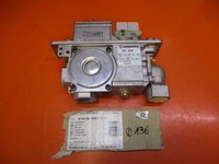 Junkers 8747003009 Gasarmatur Gasblock Gasregelblock 87470030090