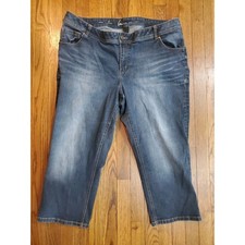 Lane Bryant Genius Fit Women Size 22 Blue Jean Capri Crop Mid Rise Dark Wash