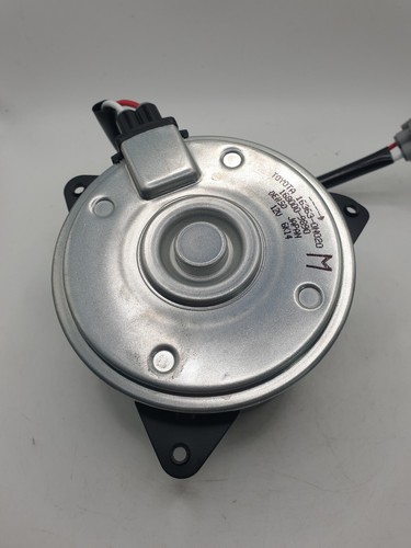 Toyota Auris D4D Genuine Radiator Fan Motor 163630N020 2010 New OEM Part - Picture 5 of 11