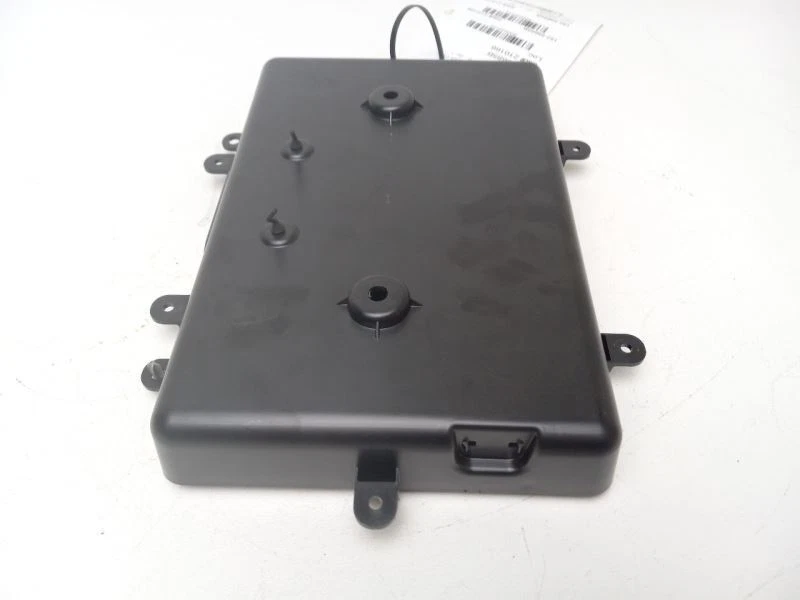 2004 - 2015 NISSAN TITAN ROOF STORAGE BOX - Image 4 of 4