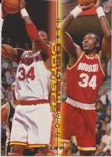 1995-96 Fleer Hakeem Olajuwon Double Double #9 Houston Rockets Basketball Card