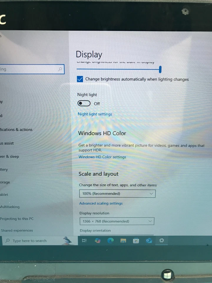 Tablet Resistente GETAC F110 G4 11.6" Core i5-7200U 2.50GHZ 4GB RAM 256GB SSD Win 10 Foto 3 de 4