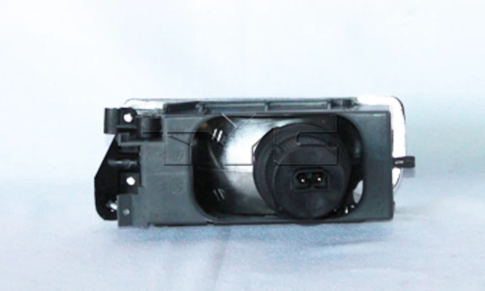 Faro antiniebla parachoques pasajero derecho bmw serie 3 92-99 Foto 2 de 2