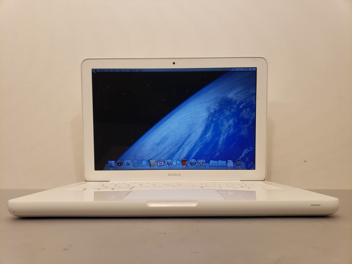 Vintage Apple Mac MacBook 7.1 C2D A1342 White Laptop 2GB 250GB DVD
