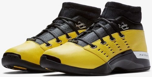 SoleFly x Air Jordan 17 Retro Low Reverse Lightning