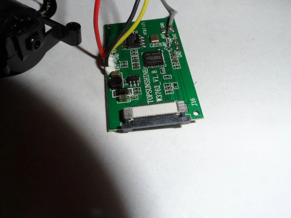 Ascend Aeronautics ASC-2400 Compact Folding Drone - HD camera - Image 3 of 4