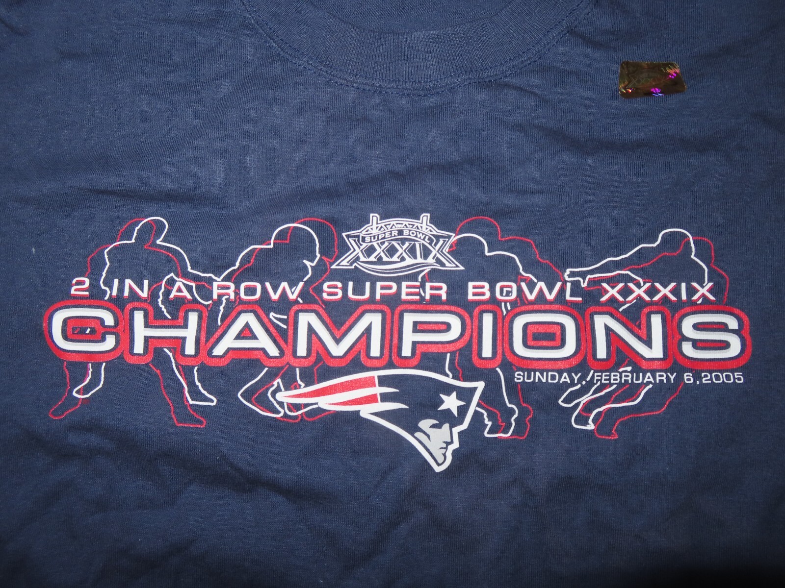 FILA 2004 AFC NEW ENGLAND PATRIOTS Champions 2 IN A ROW (XL) T Shirt SUPER BOWL Holo