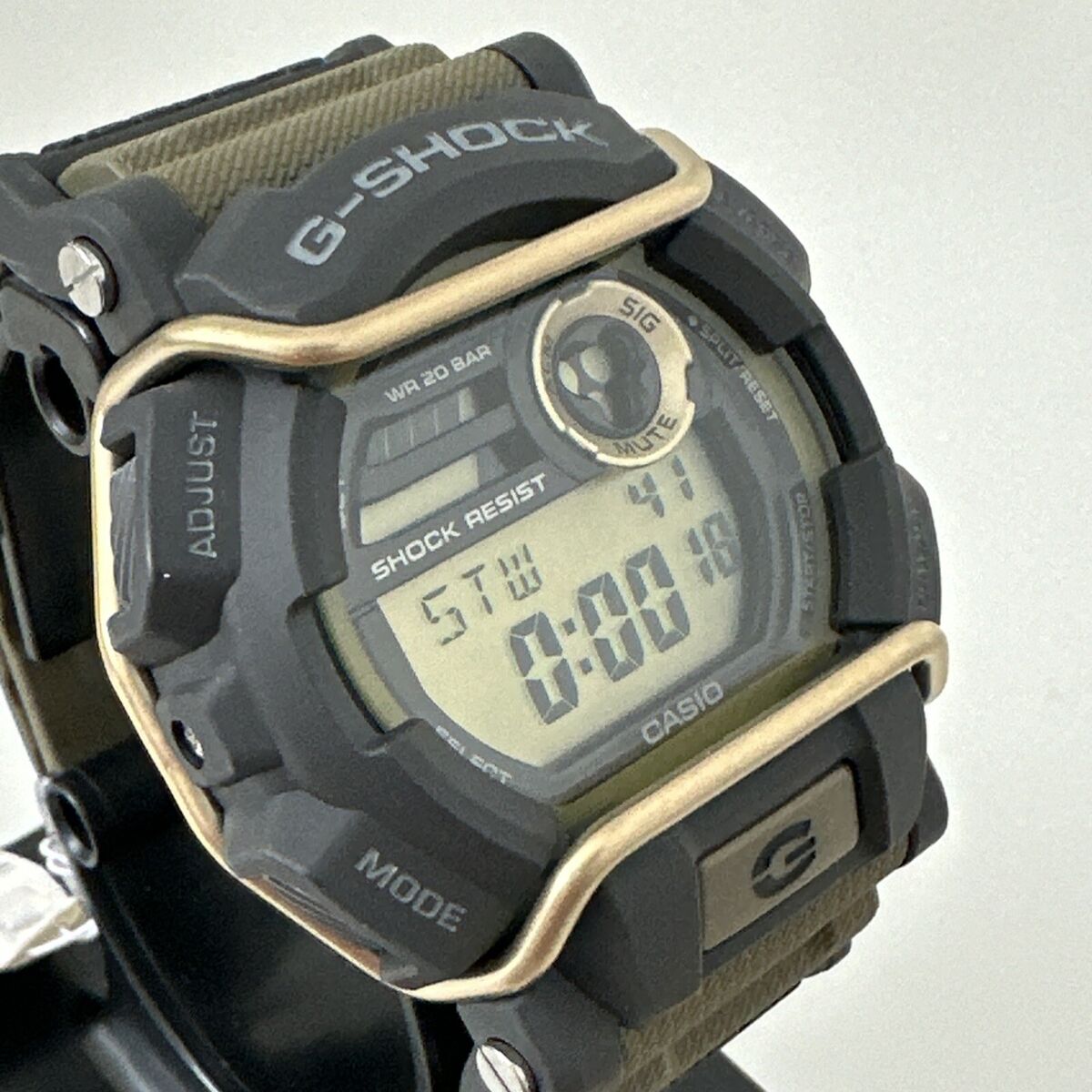 Casio G-Shock Men's Quartz World Time Gray Accent Green Casio G-Shock Men's Quartz World Time Gray Accent Green