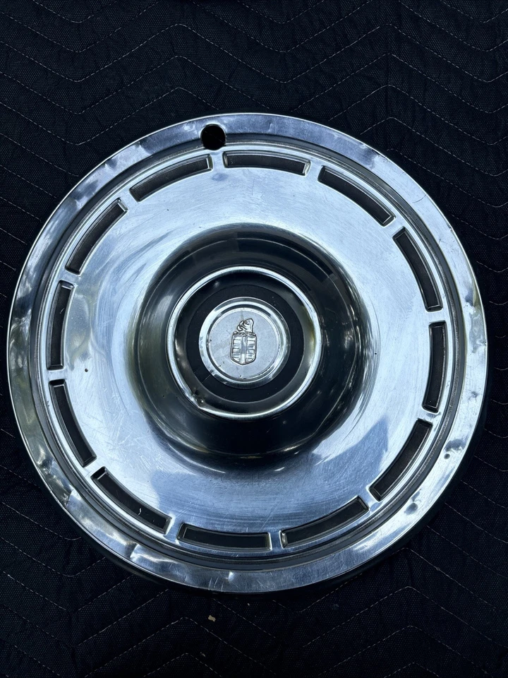 1976 76 1977 77 Dodge Aspen 14" tapacubos tapacubos lote de 4 Foto 2 de 4