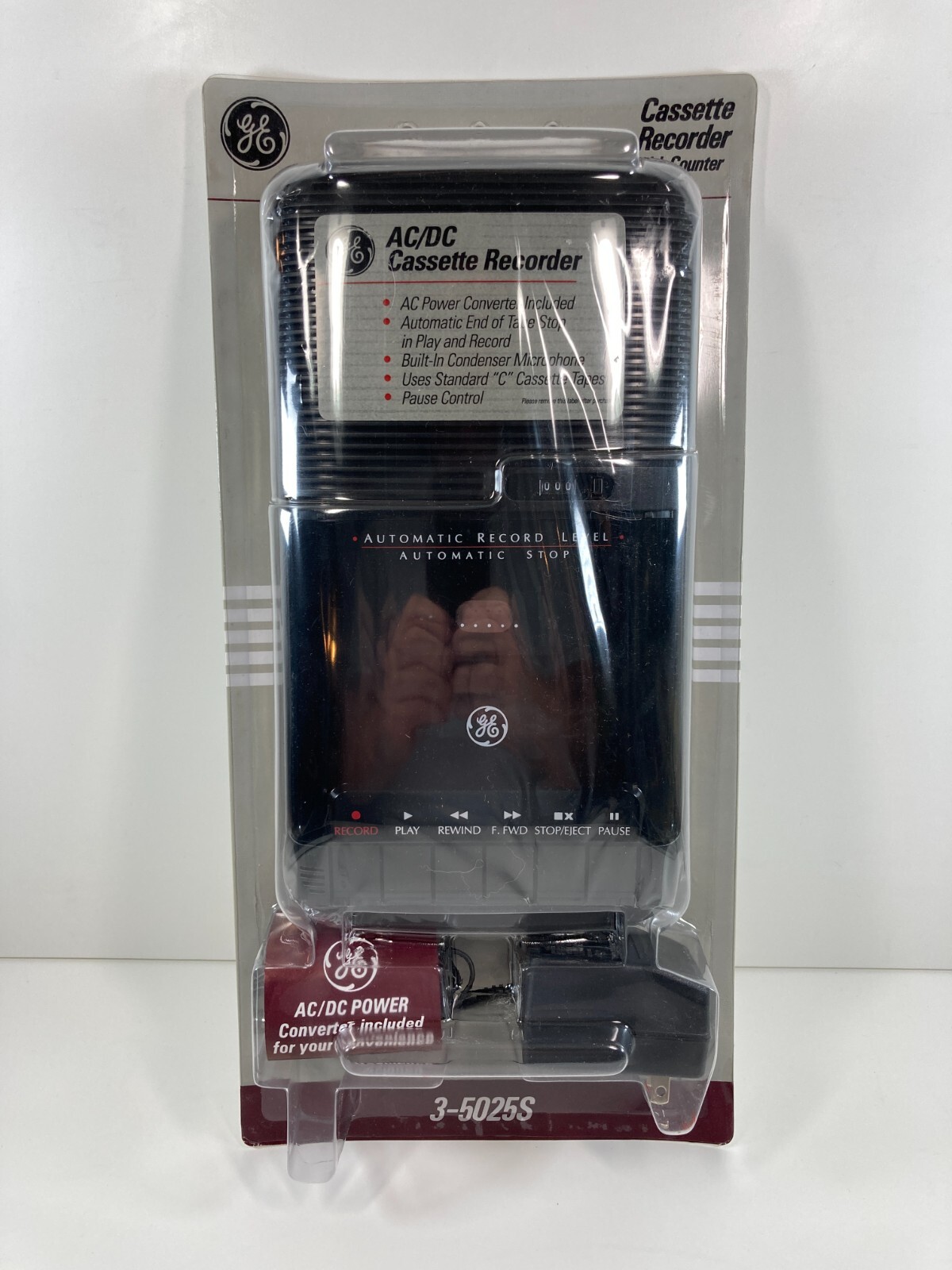 Player With Ac/dc Converter New Old Stock
