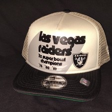 New Era Las Vegas Raiders NFL 9FIFTY Mesh Trucker Snapback Cap White/Black