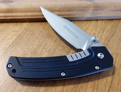 MASERIN Model 223 Black Handle Action Folder Plain Edge 440HRC Bld Knife/Knives