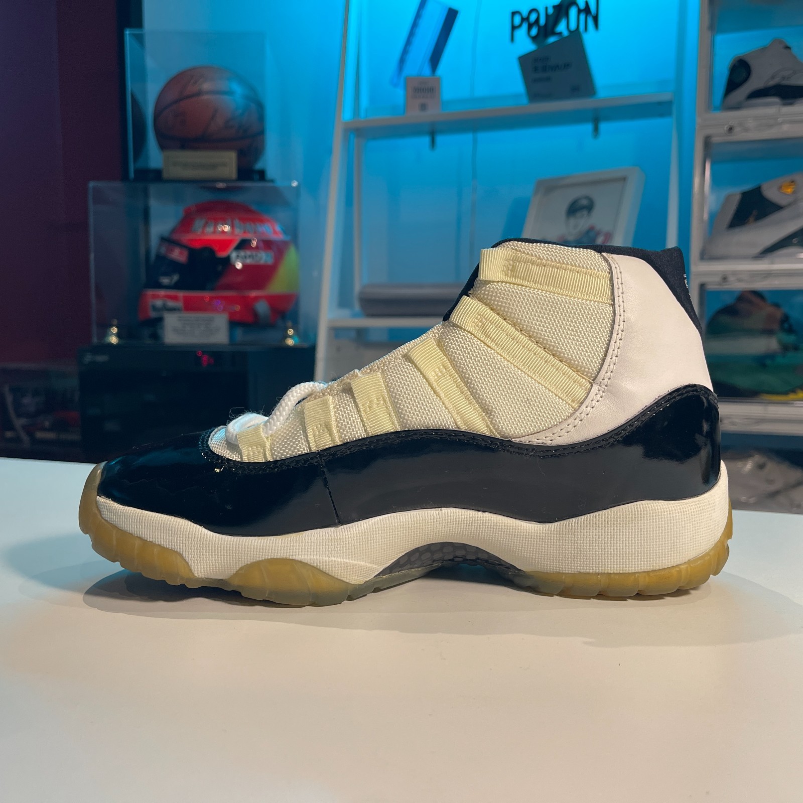 Rare 1995 OG Air Jordan 11 Concord Sneakers US8.5 – Brand New! image 7