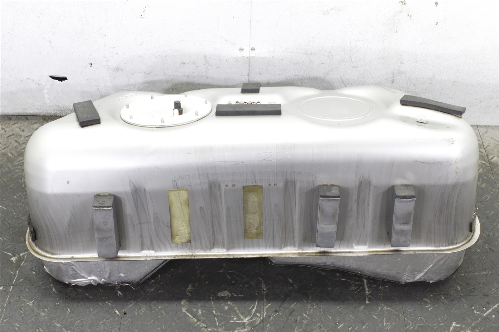 2020 Aston Martin Vantage Fuel Tank Assembly 18-21