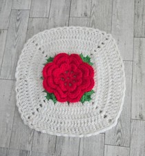 Vtg White w/Center Red Rose Crochet Doily America 250 Birthday 4th Of July