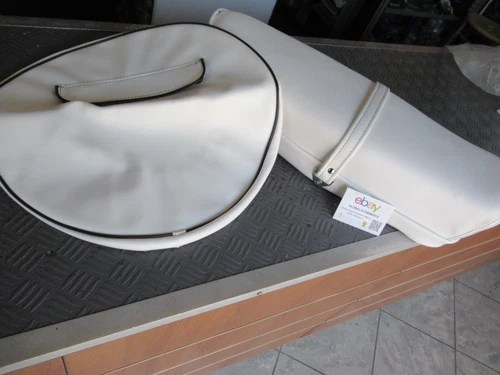 BIPOSTER SADDLE KIT + WHEEL COVER 10 INCH. Vespa 50/90/125 spring white color