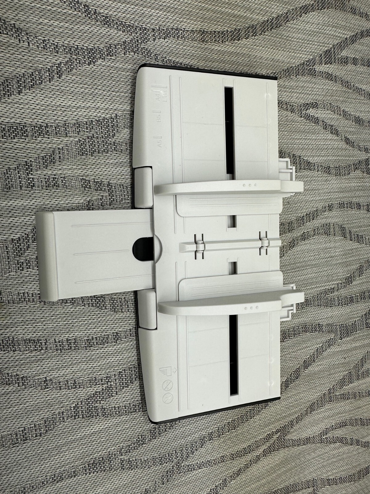 PA03670-E985 Input Paper Chute Tray for Fujitsu FI-7160 FI-7180 FI-7280 FI-7140