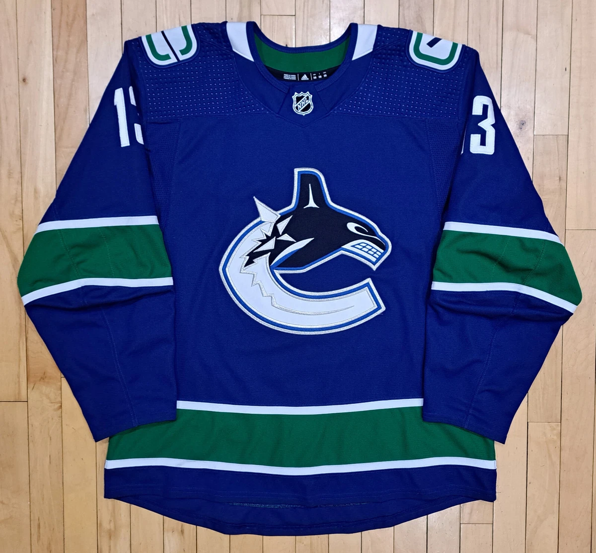 Used canucks store jersey