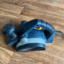 Titan SF823N Electric Planer with Hard Case