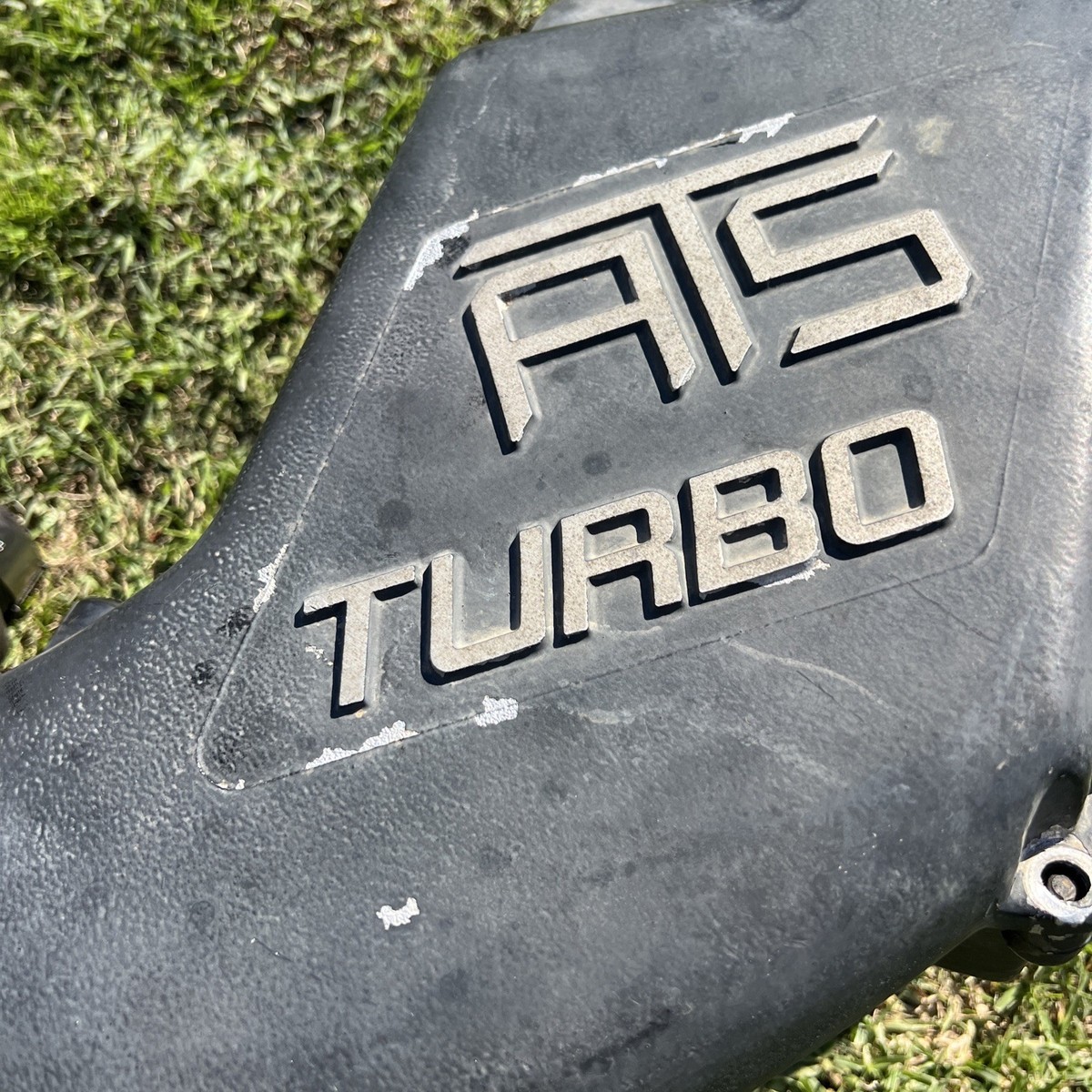 93 94 Ford F-250 F-350 - 7.3L IDI TURBO DIESEL Air Filter cleaner