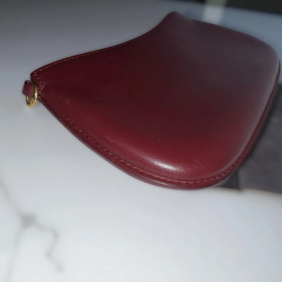 Cartier Mustline Burdeos Cuero Bolso sin asas Rojo Vintage Auténtico Certificado de Autenticidad Foto 3 de 4