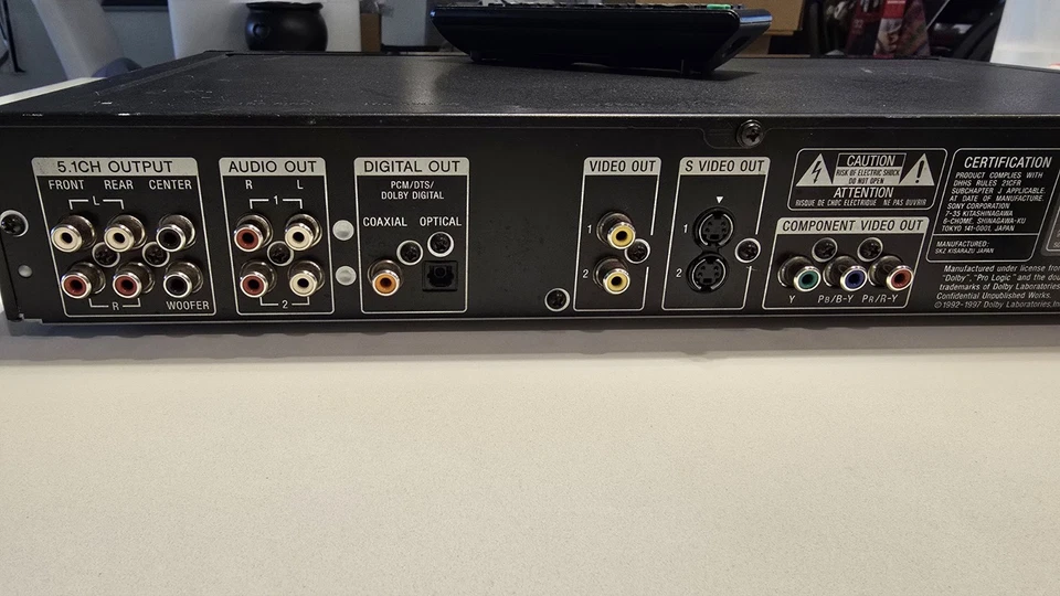 Sony DVP-S560D  CD/DVD Player Tested/Working - With Remote - Image 2 of 3