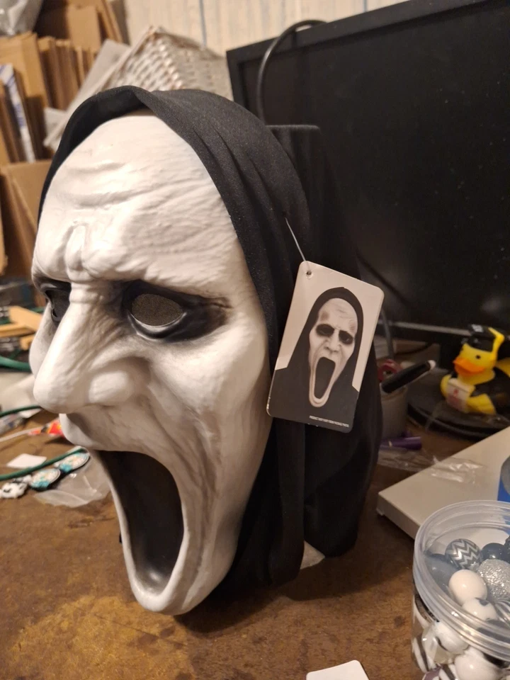 Fun World Silent Screamer Ghost Face PVC Character Costume Mask Scream Ghostface - Image 2 of 3