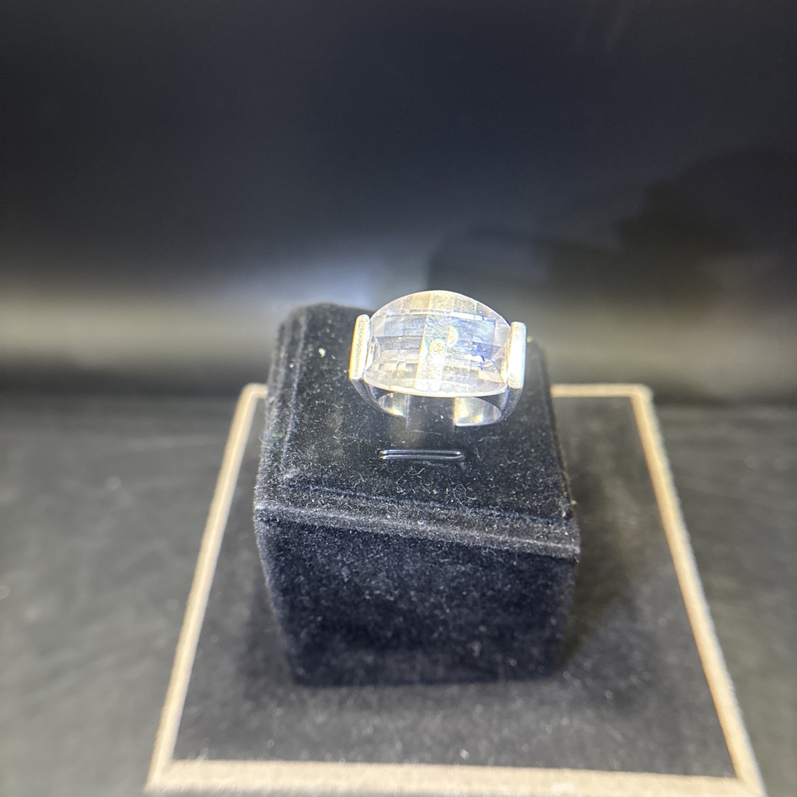 Solid silver ring with large rectangular clear st… - image 3