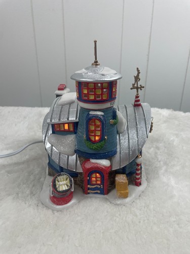 Dept 56 Christmas Village Heritage Village Figurine Collection - Picture 163 of 216