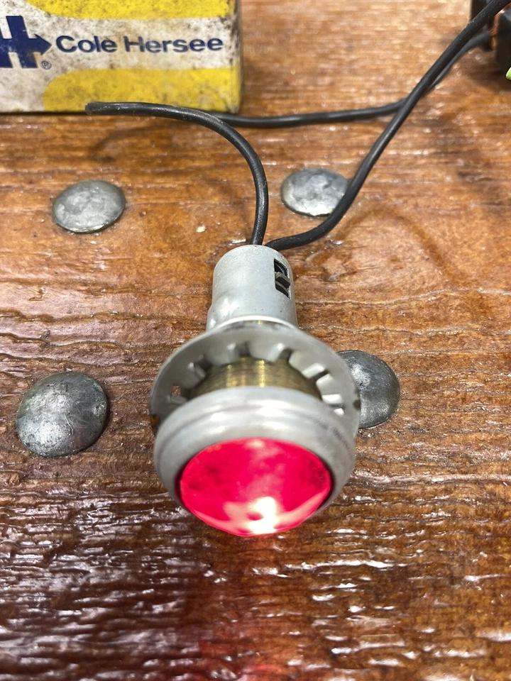 PAR Cole Hersee PL-86-RC&BC Lente Facetada Redonda com Joias AZUL E VERMELHO FRETE GRÁTIS - Imagem 4 de 4