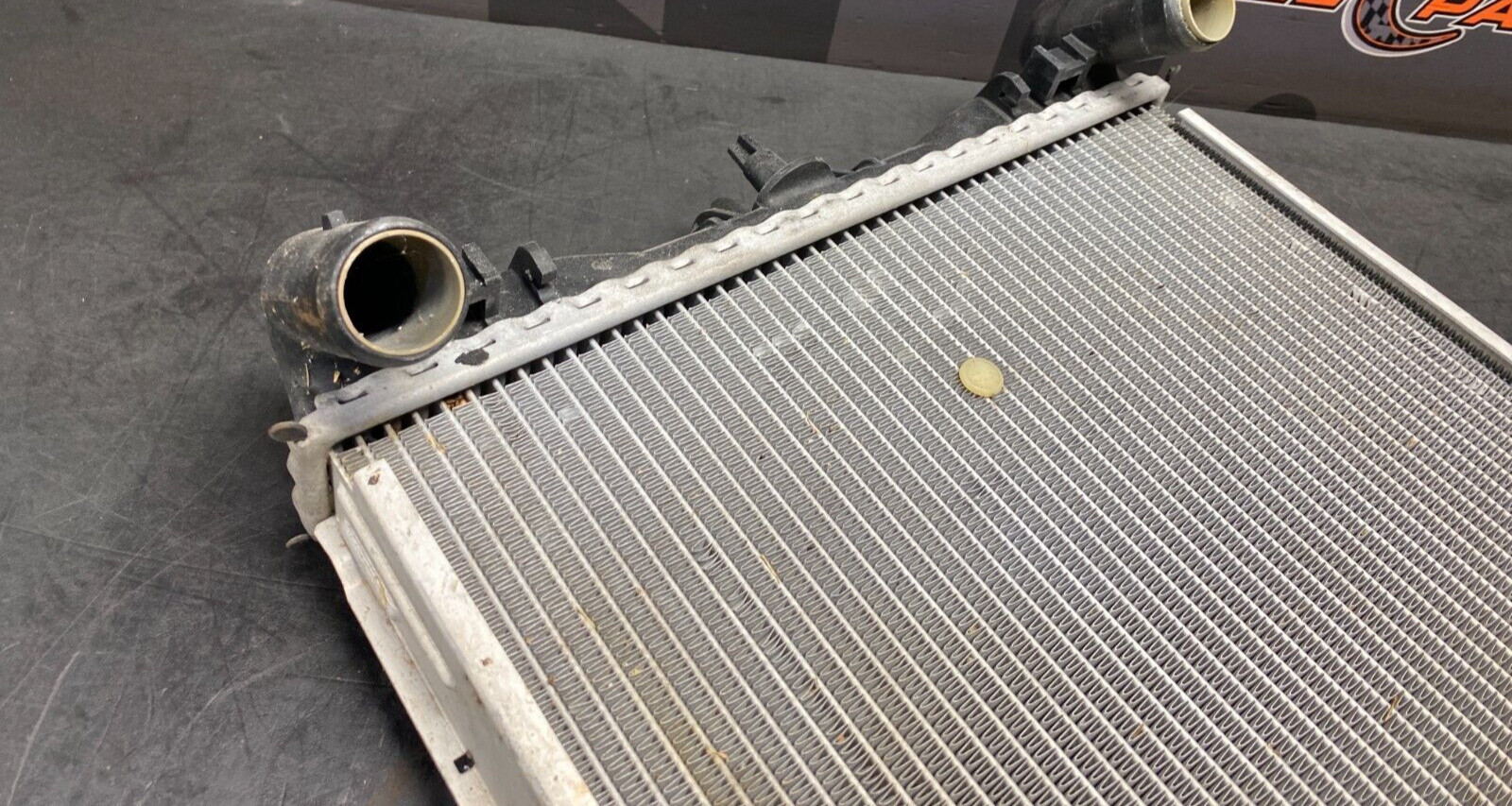 Porsche 911 GT3 2004 Right Radiator