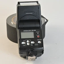 Nikon SB-600 Speedlight Shoe Mount Flash parts/repair non-working (9728)