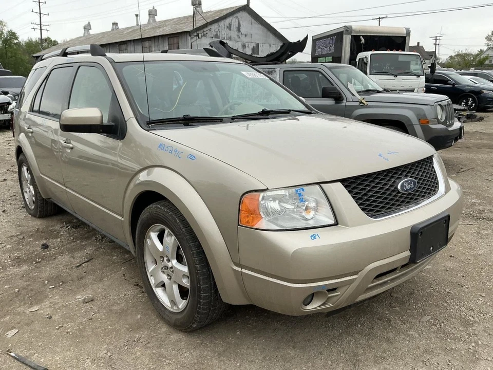 Radiator Fits 05-07 FIVE HUNDRED 834291 Foto 2 de 4