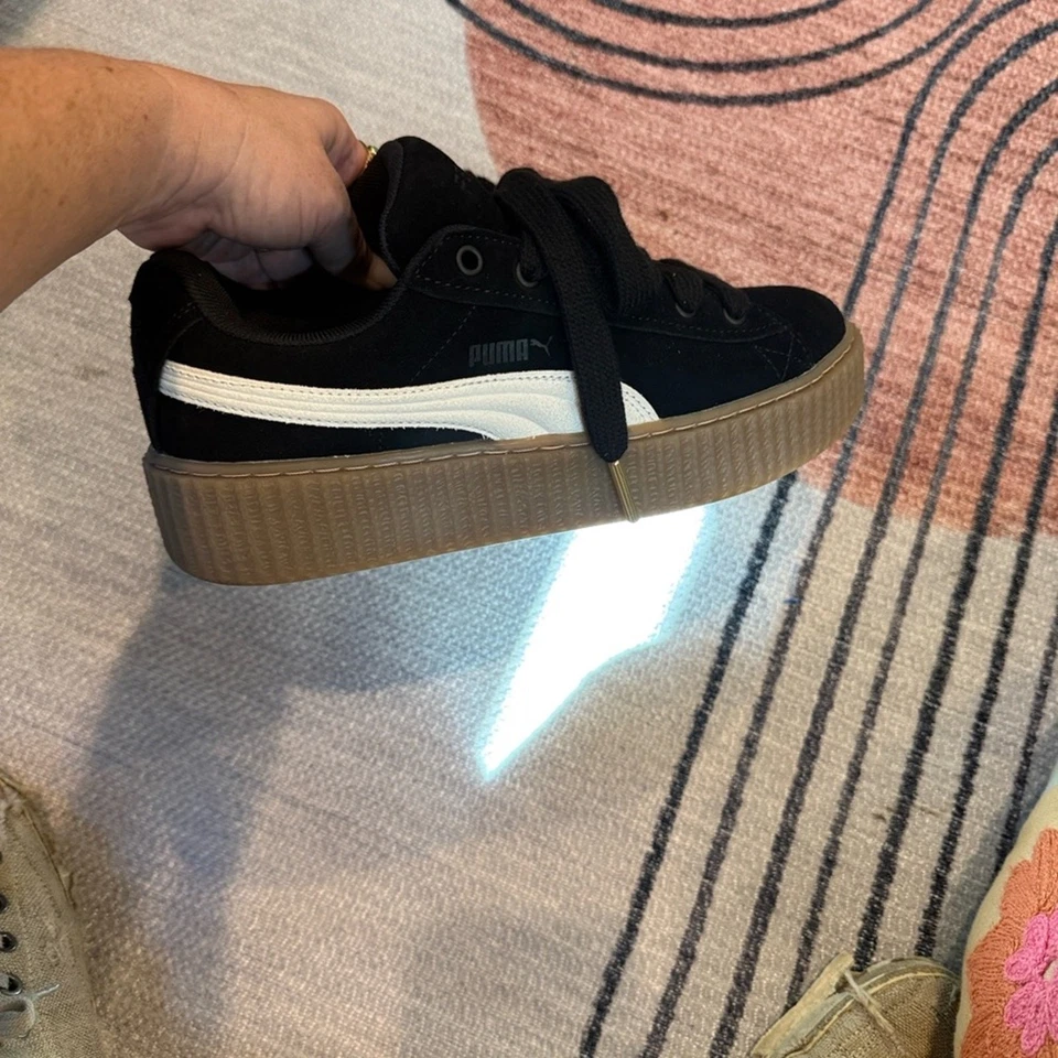 Fenti X Puma Black and White Athletic Shoes with TAN Gum Sole SIZE 9 - Image 2 of 4