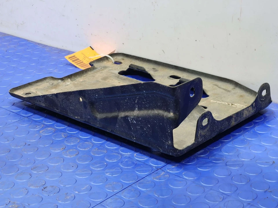 07-14 Chevy Tahoe GMC Yukon Battery Tray Right Passenger Side OEM 15872637 - Image 3 of 4