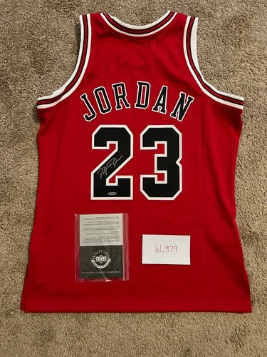 Michael Jordan Autographed Chicago Basketball Jersey Upper Deck UDA COA