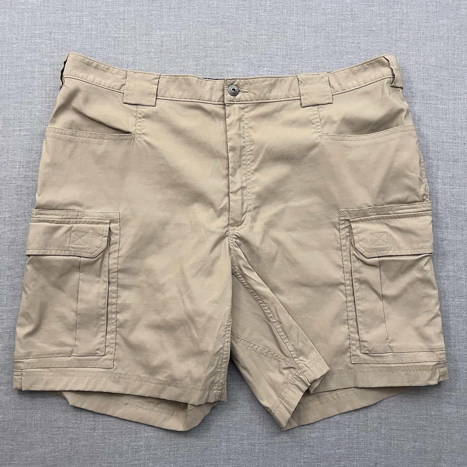 Duluth Trading Shorts Mens 2XL Beige Duluthflex Dry on the Fly Fishing Cargo
