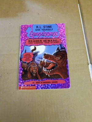 Give Yourself Goosebumps READER BEWARE #5 Night In Werewolf Woods R. L. STINE