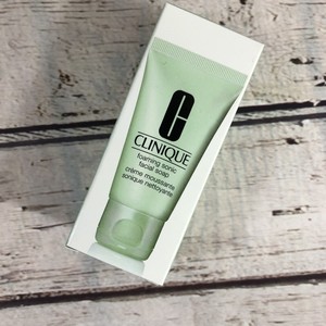 foaming sonic facial soap