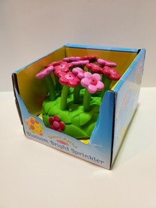 melissa & doug sprinkler