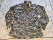 NWT Sz ML Medium Long Military Issued Digital Universal Camo Hooded Field Coat
