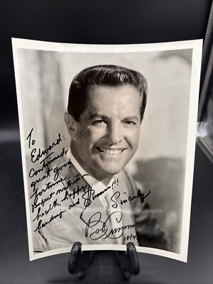 Robert  Bob  Cummings  Autographed Photo - Dial M For Murder W/Grace Kelly -*028