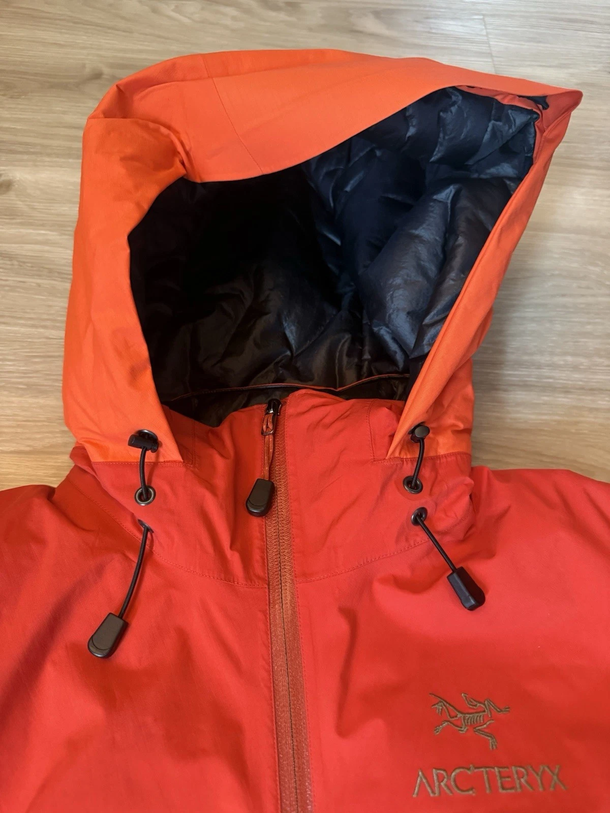 Arc'teryx Theta AR Gore-Tex Pro Primaloft Hooded Full Zip Jacket Men's M - product detail image 12