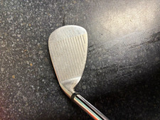 Wilson Staff Di7 Sand Wedge Right-Handed Steel Shaft Silver 1 Club