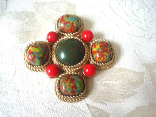 Vintage Sarah Coventry Mosaic Maltese Cross Pin Brooch KJ