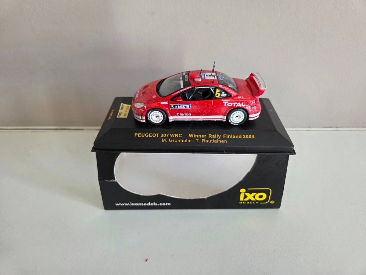 Peugeot 307 WRC IXO 1/43 - Gronholm - Vainqueur Rallye Finlande 2004 (RAM186)