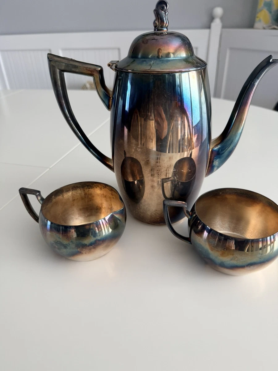 25+ ONEIDA Antique US Silver-Plated Teapots, Coffee Pots & Sets